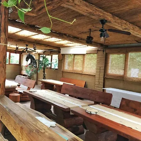 Relaxcentrum Mrkáček Hotel